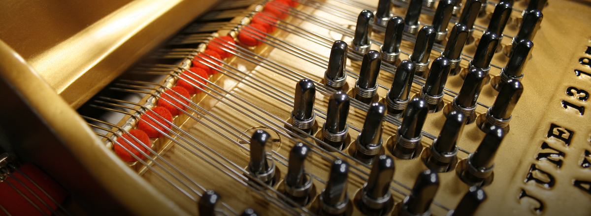 已翻新的二手钢琴